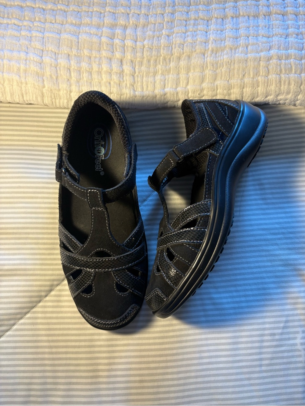 Women's Black Orthofeet Juno Mary Jane Size 6